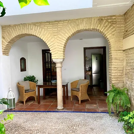 Apartment Patios De La Juderia