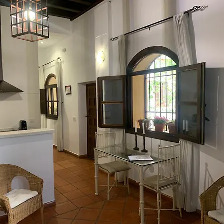 Patios De La Juderia Daire *