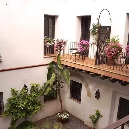 Apartment Patios De La Juderia