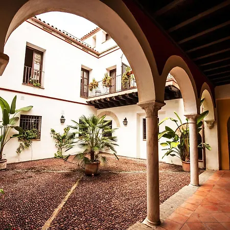 Patios De La Juderia