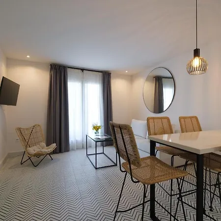 公寓 尤德利亚露台公寓 *